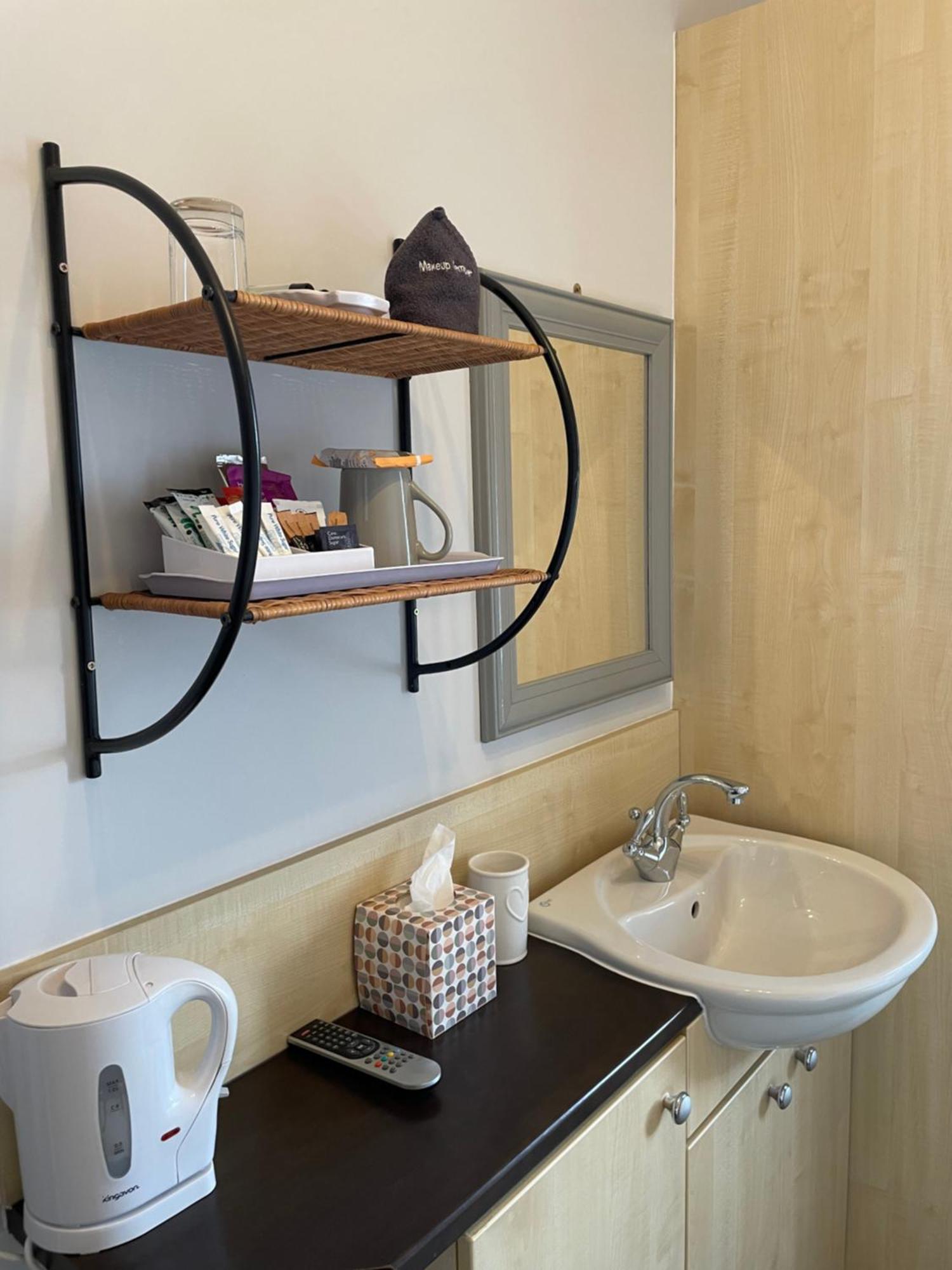 Rivendell Guest House Κέσγουικ Εξωτερικό φωτογραφία
